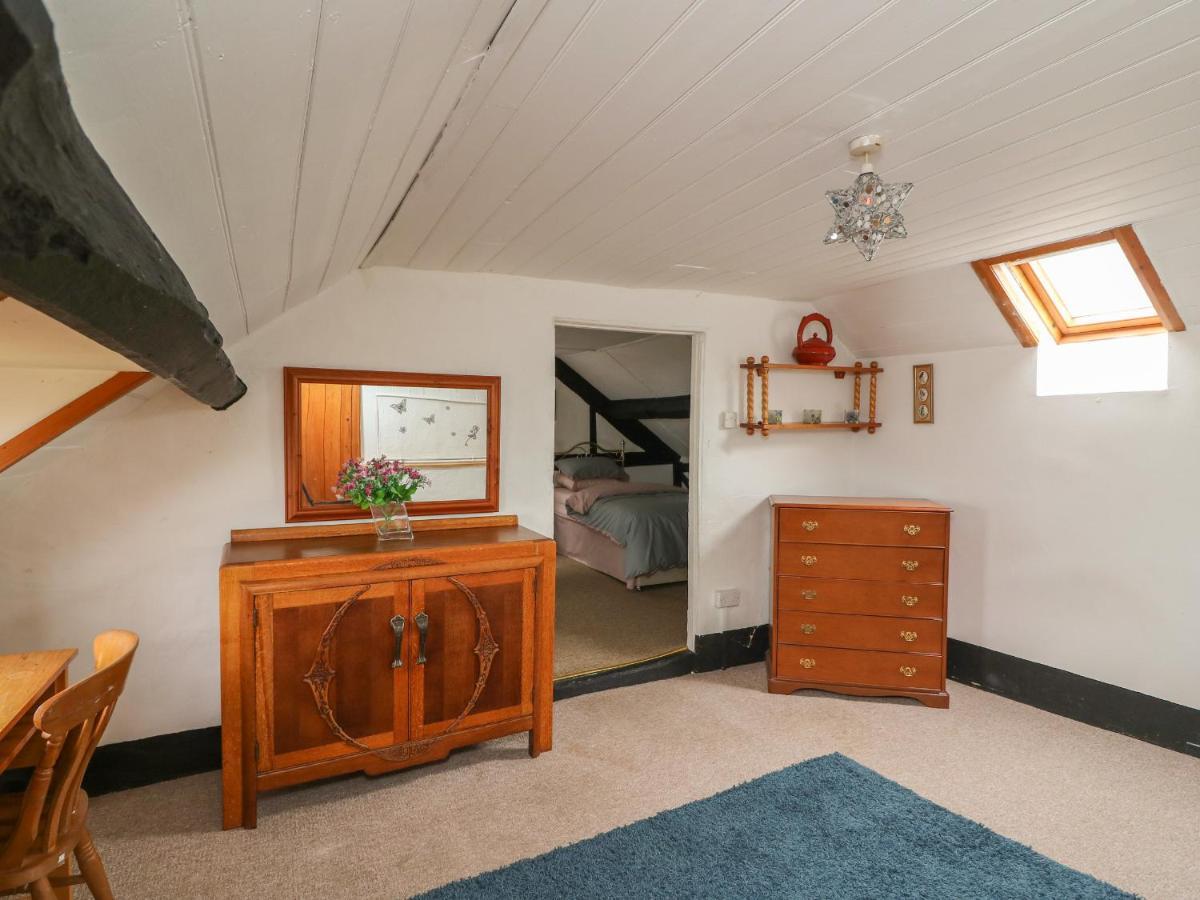 Caerau Farm House Llanidloes Exteriér fotografie